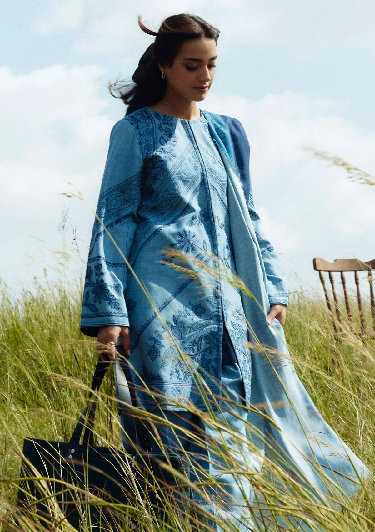 3 Piece Lawn Embroidered Suit With Printed Voil Dupatta ZS-2555