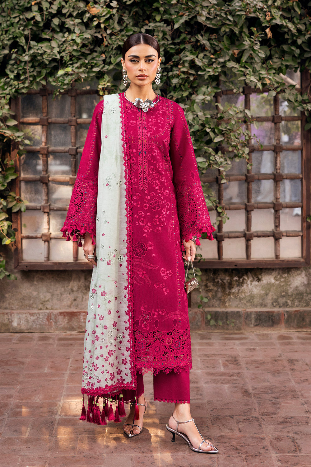 3 Piece - Unstitched Luxury Embroidered Lawn Fabric JZ-2760