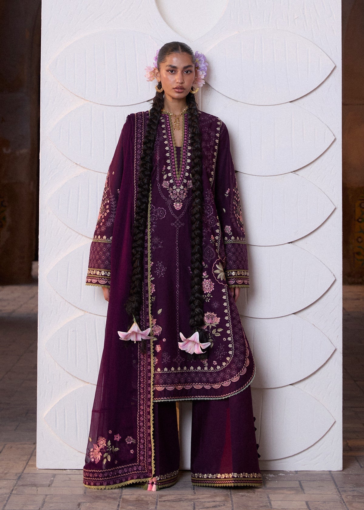 HR 3080-Dhanak Fabric 3 Piece Unstitched (Dhanak Embroidered Shawl)